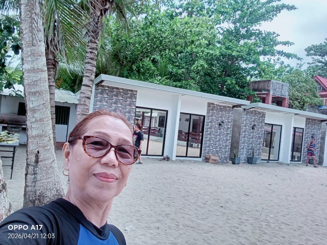 Lyn Toledo Molo