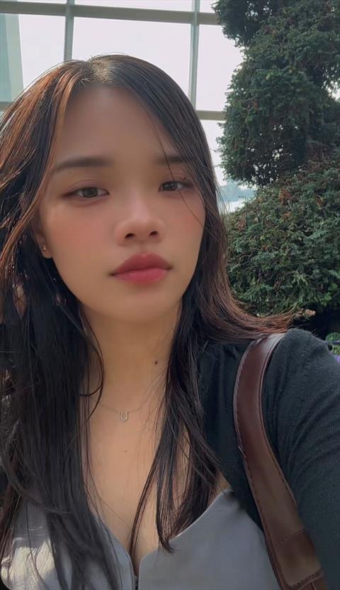 GIRL33