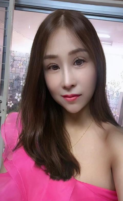 Ngin Lee