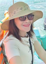Sweet Filipina