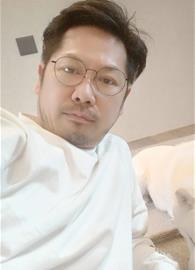 kenji y