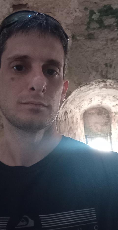 sakis