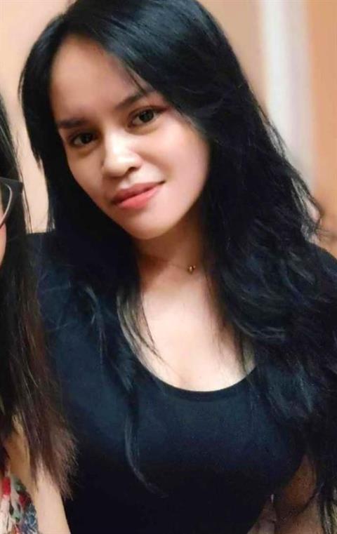 Chrislyn Caluna