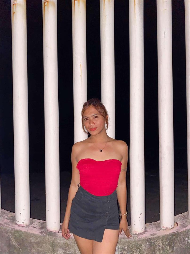 Chloe3025