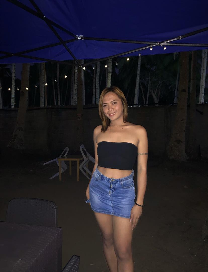 Chloe3025