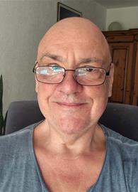 Uwe45