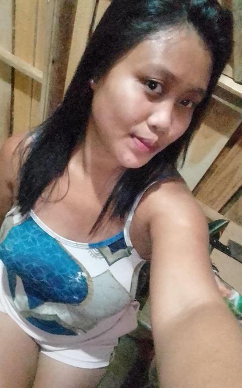 Angela02