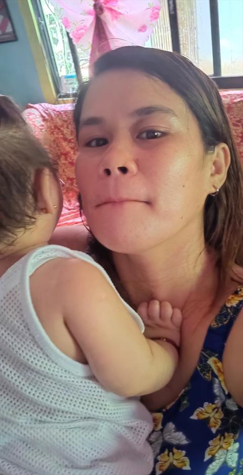 mom of three kids