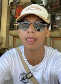 Lealuxe23