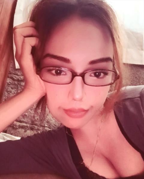 Lee zaira