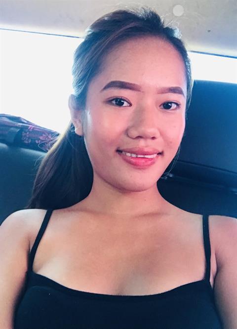 Noelyn Mangabay