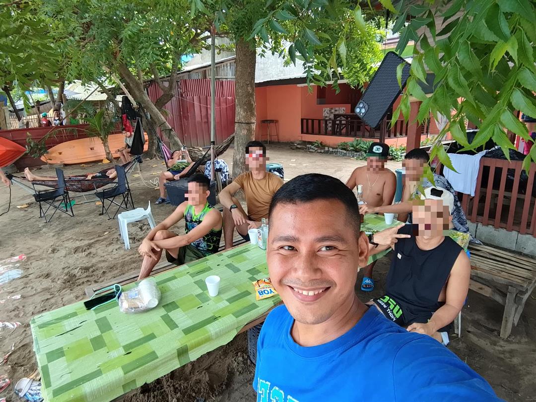 James Men