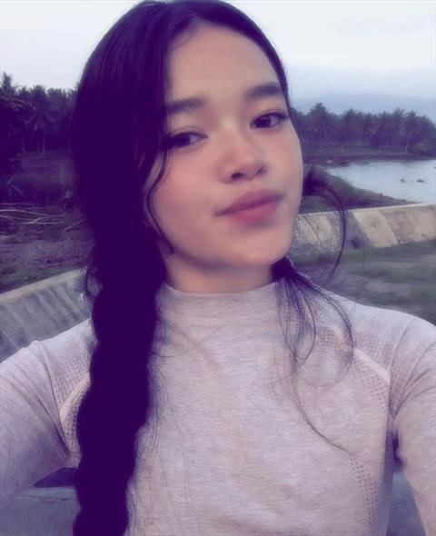 krystal_charm