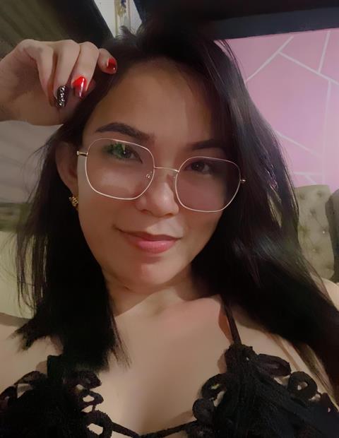 TheOnlyGirlNextDoor