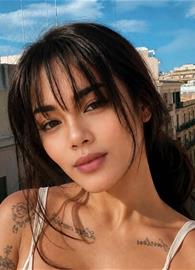 vivien08