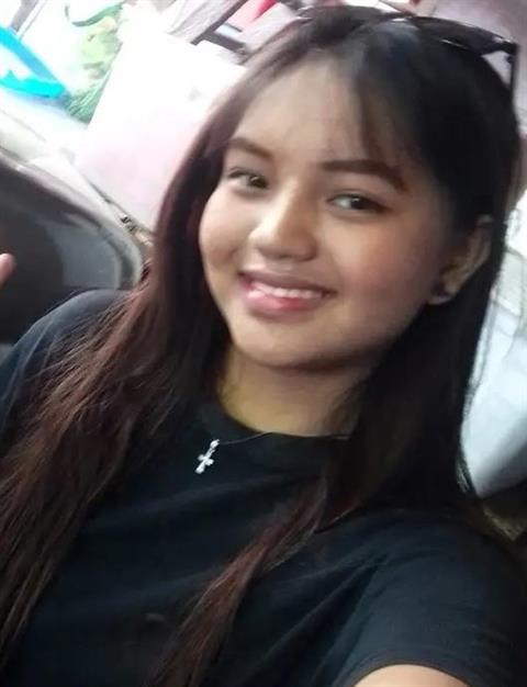 yanieee