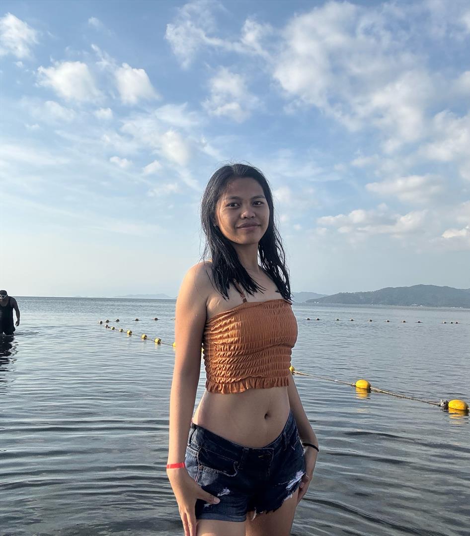Elaine03