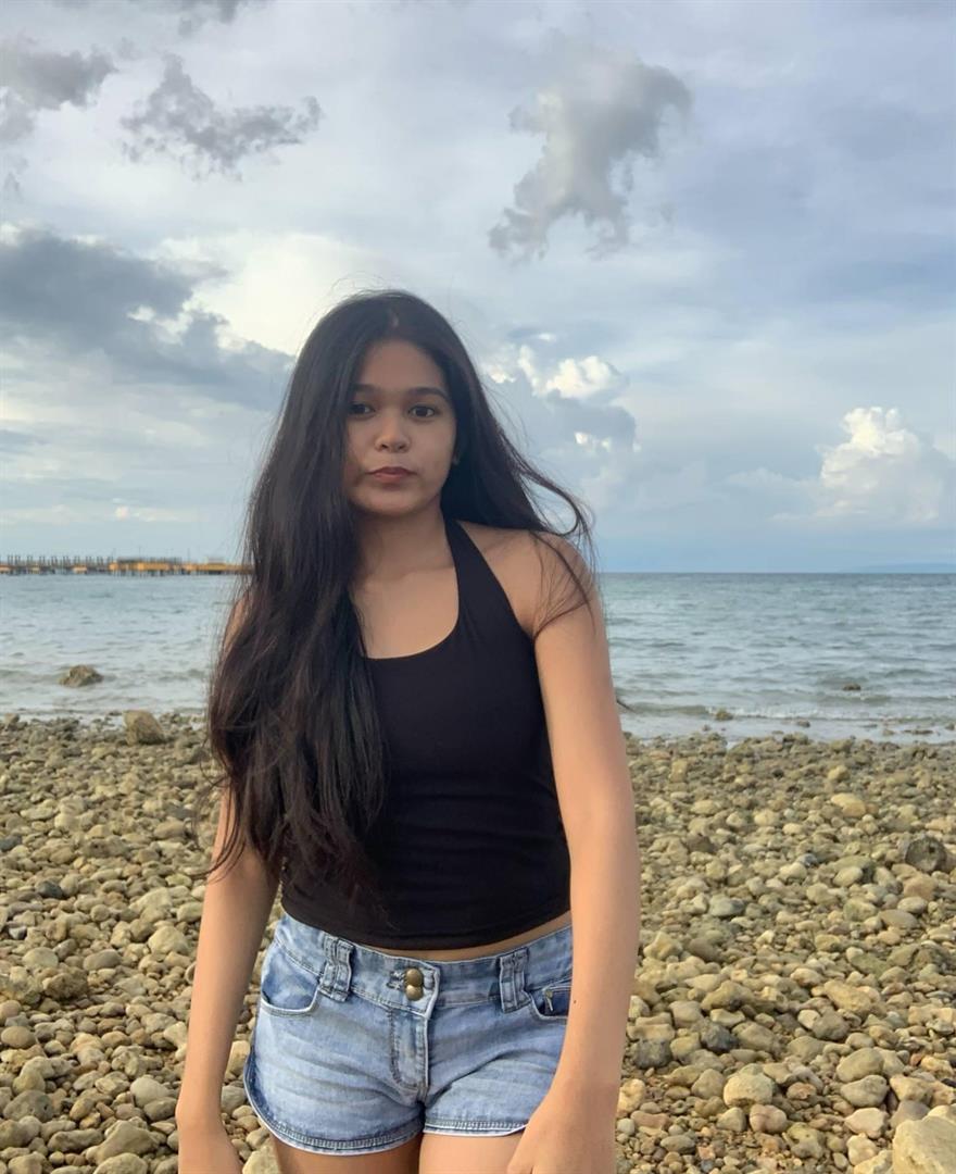 Yanna21