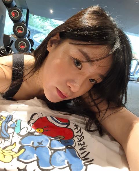 ladyinpink_
