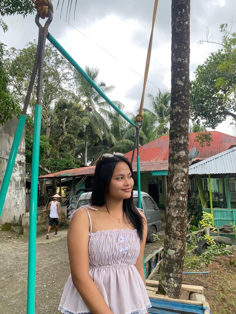 charm Ambadang