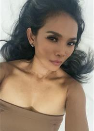 Nina001