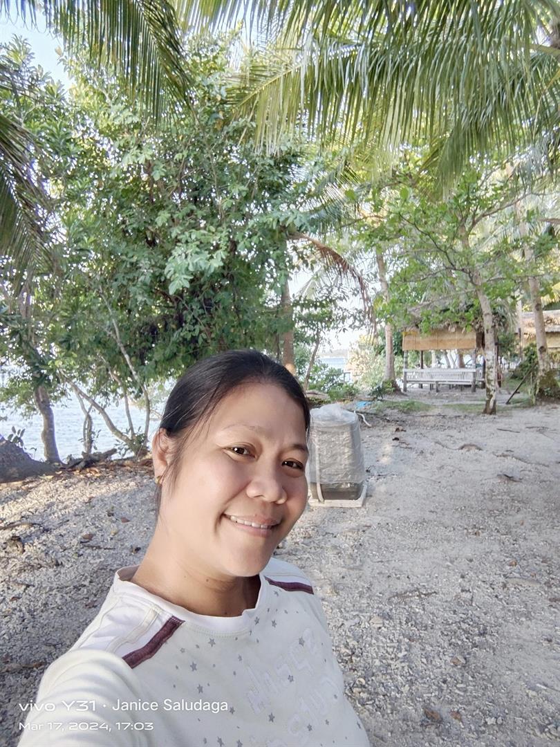 Janice Saludaga
