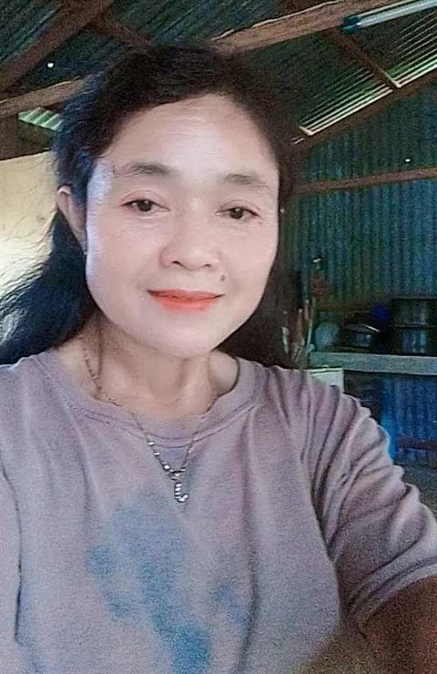 Moni_1977