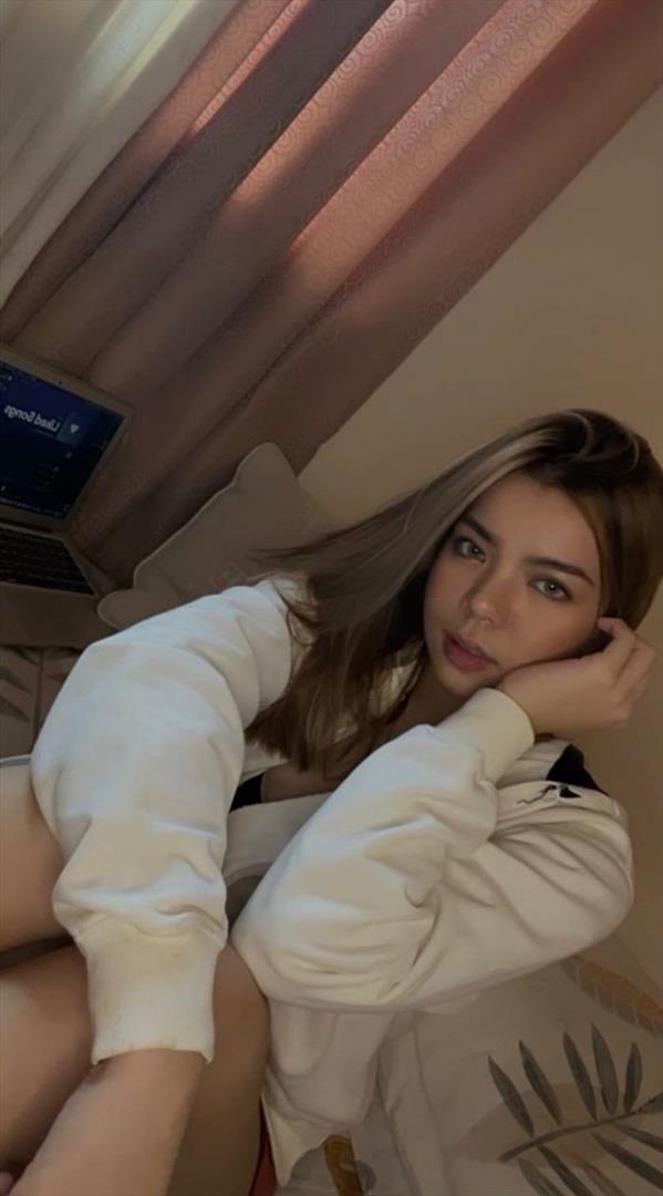 Andrea Nicole