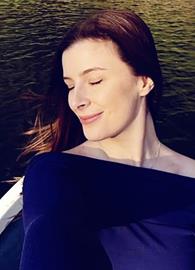 Ladyinred1