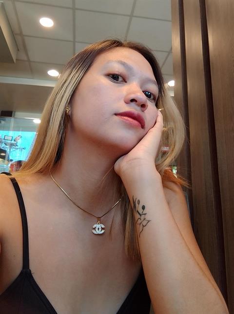 Aya Pinuela