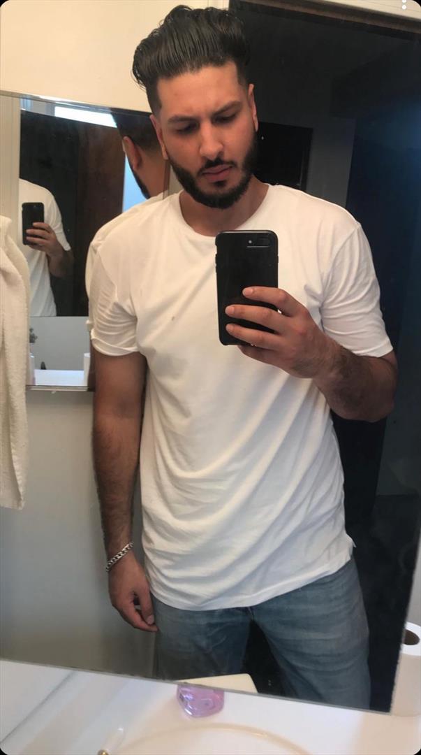 handsome100
